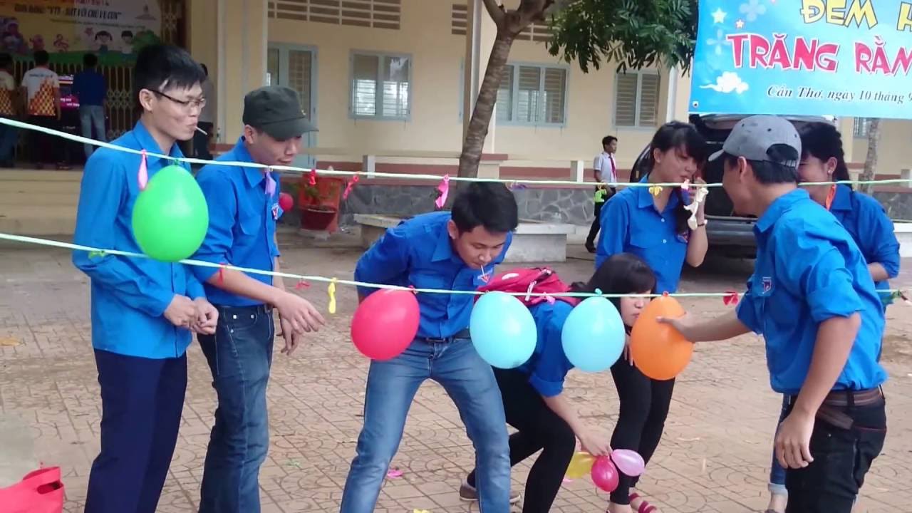 Trò chơi dân gian vui nhộn - Đêm hội trăng rằm 2016 tại Cần Thơ