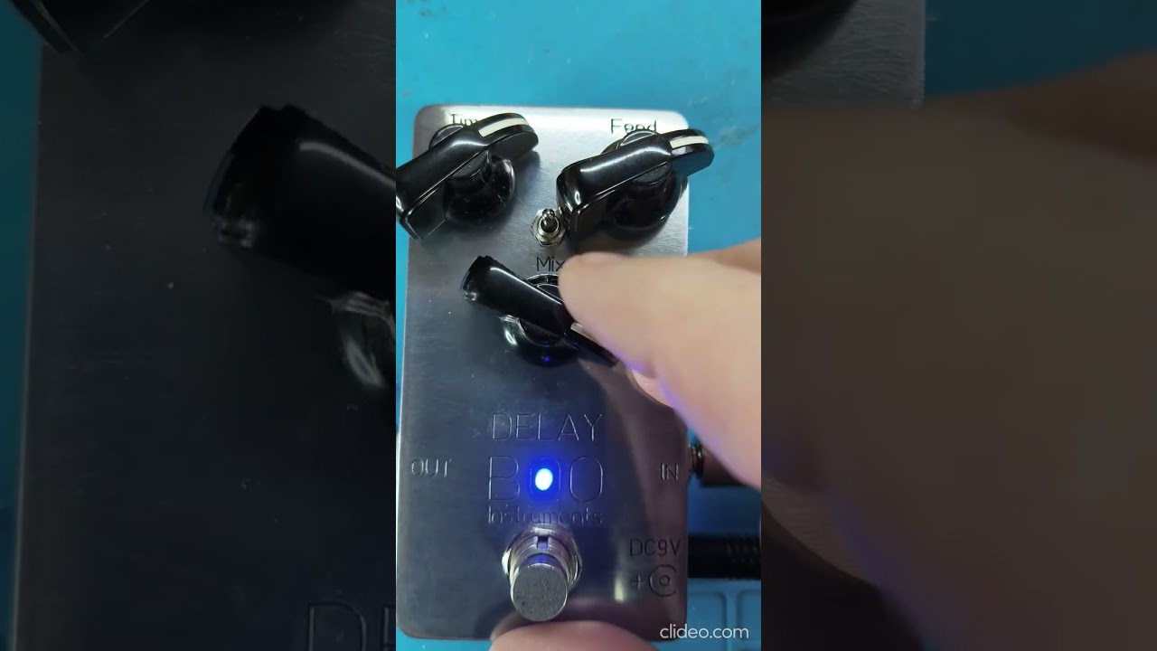 Boo Instruments Boutique Delay with Hi Cut Switch