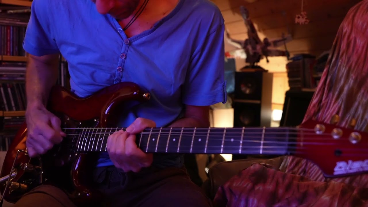 Pink Floyd - Comfortably Numb Pulse Live Version Guitar Solos 1&2 