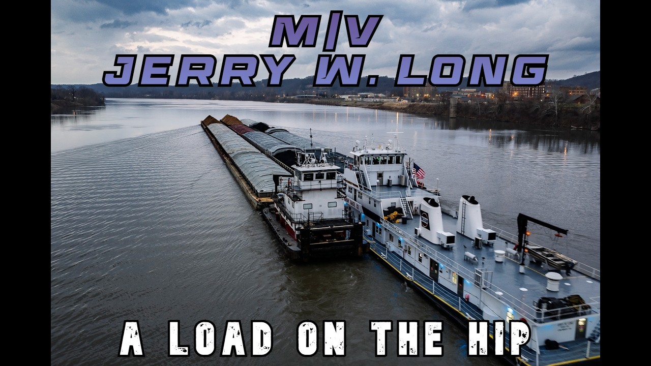 M/V Jerry W.  Long - Interesting load setup