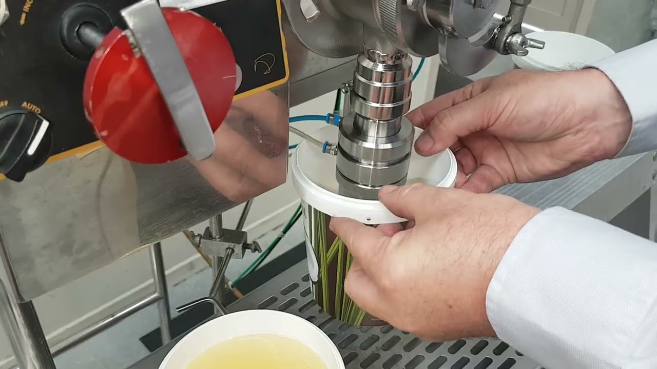 Hunter Model 305 - Showerhead Nozzle - Coconut Oil