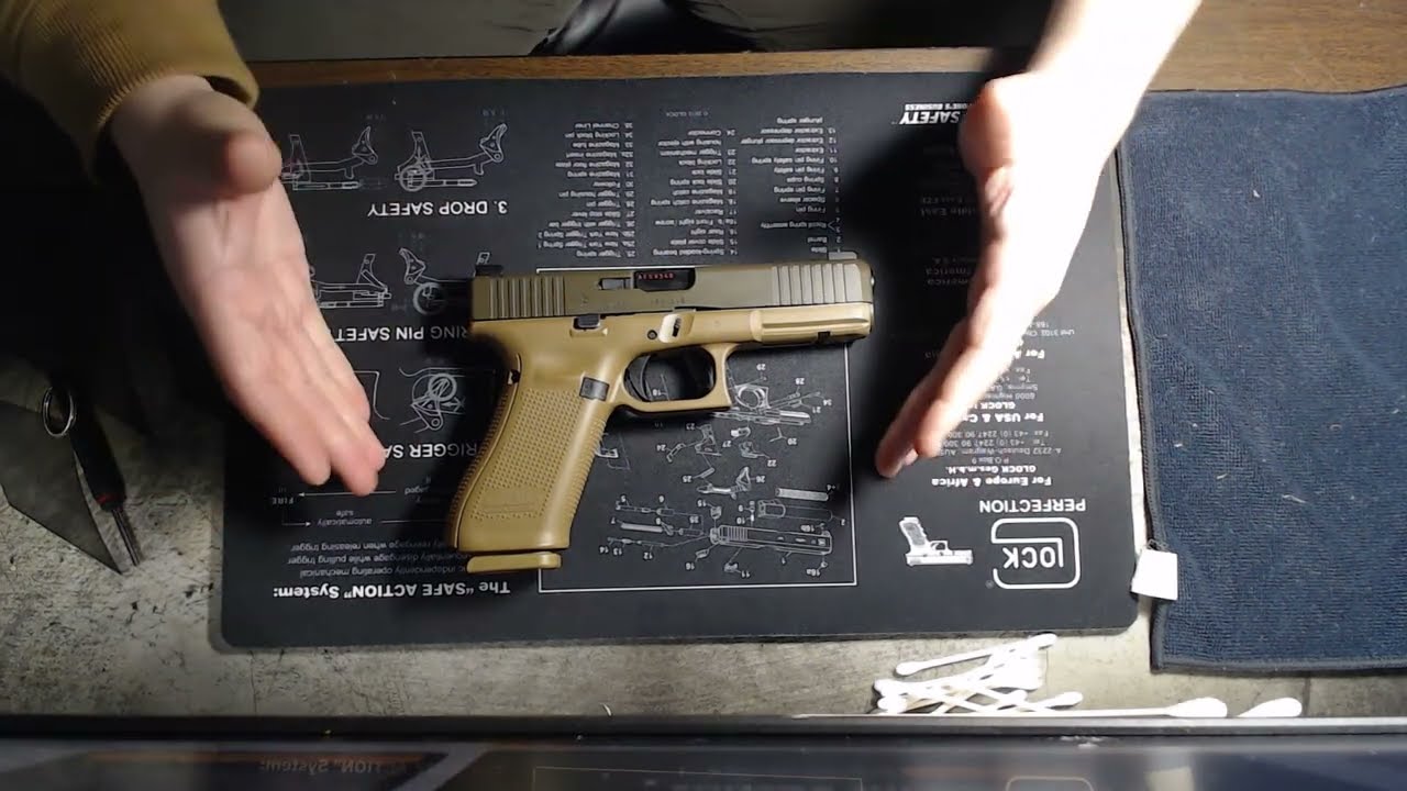 Cleaning a G17 Gen5