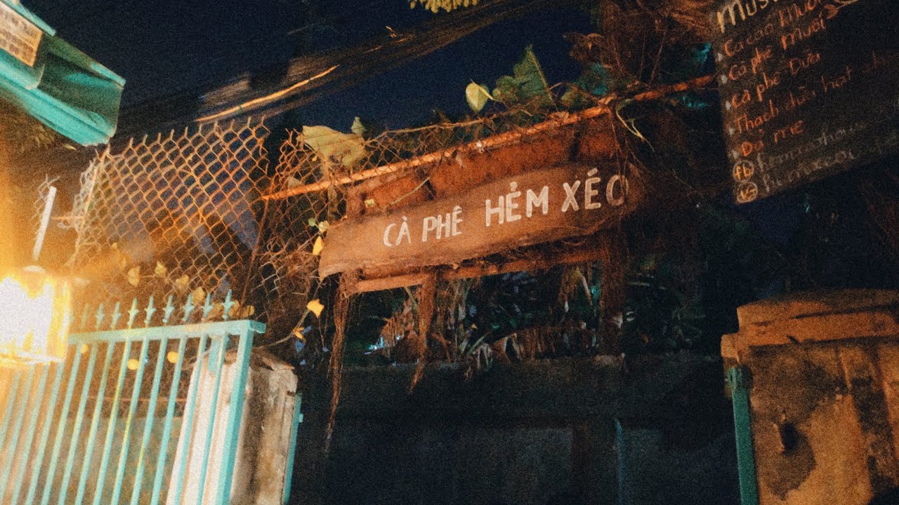 Nếu ngày mai tôi không trở về - The Cassette live in Chạm show