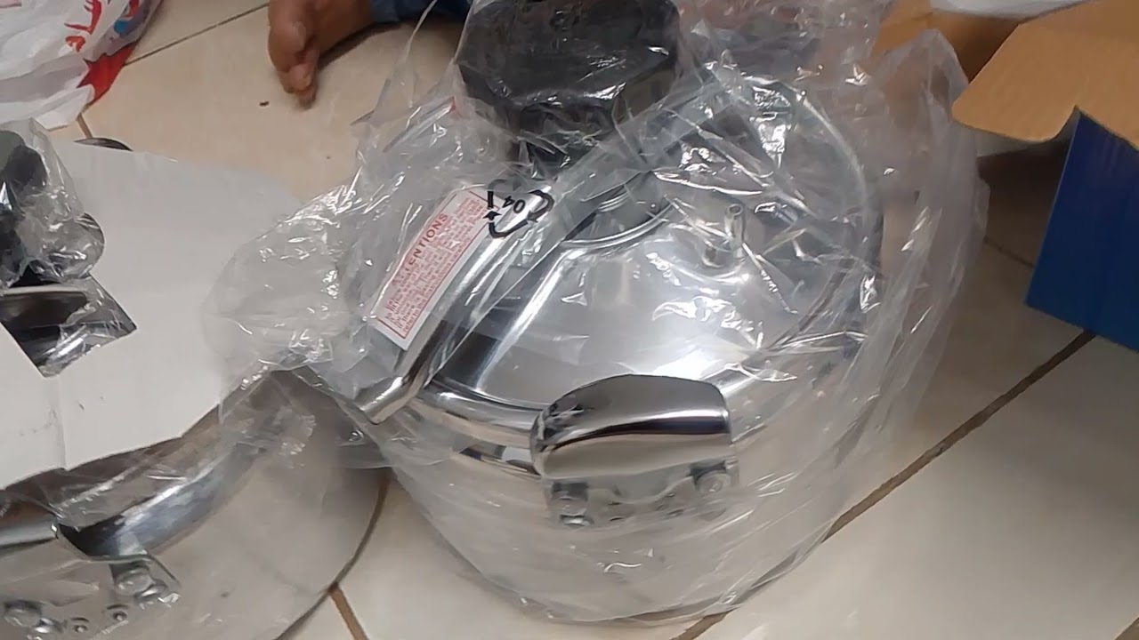 দেশে য়াওয়ার সময়। https://www.youtube.com/@RakibRohul-k3z