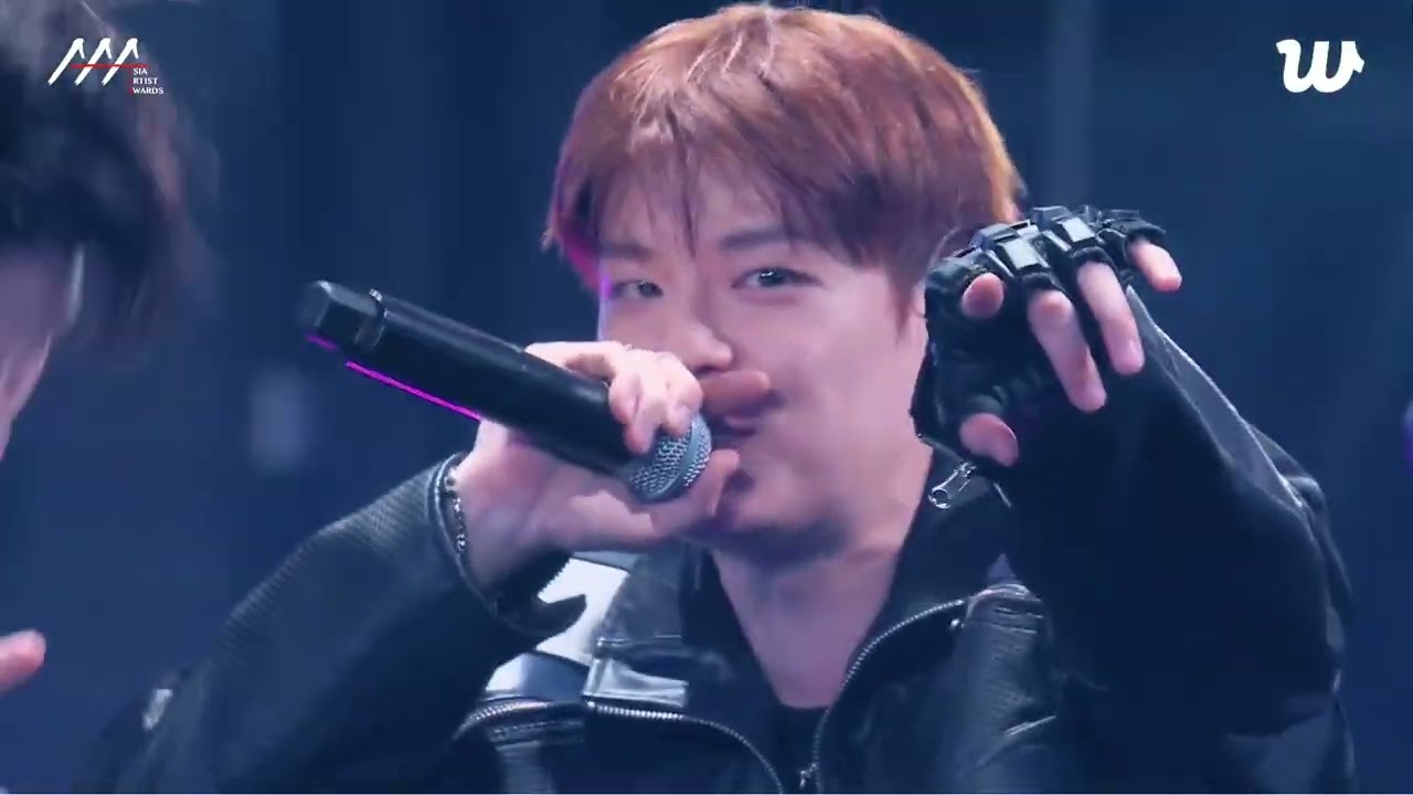 Stray Kids Full Stage at AAA 2025 삐처리 BLEEP + Walkin On Water + Bounce Back + CEREMONY (251206)