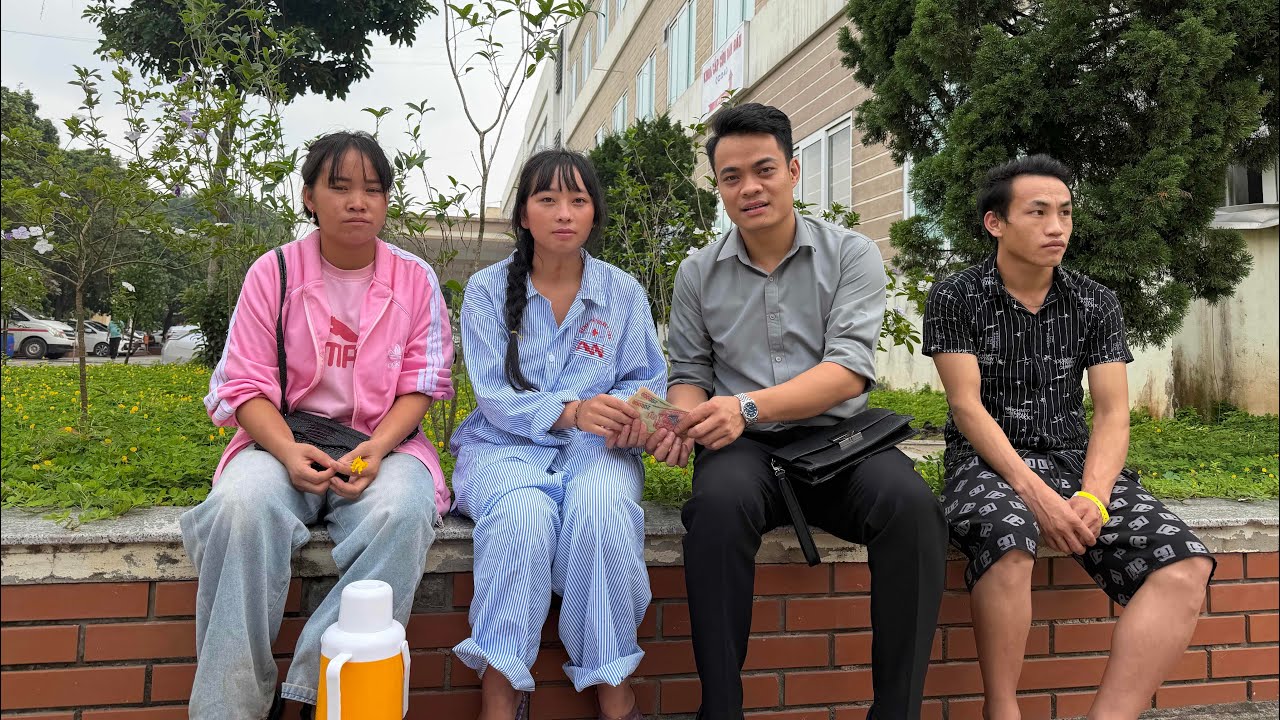 Kỳ Lạ! Xuất hiện 2 người 