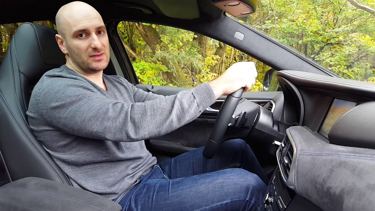 Infiniti Q30 AWD - Test