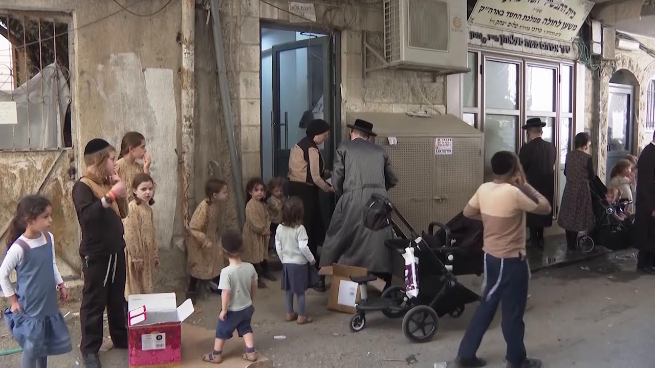 Ultra-Orthodox Jews in Jerusalem select chickens and perform Kaparot ritual ahead of Yom Kippur