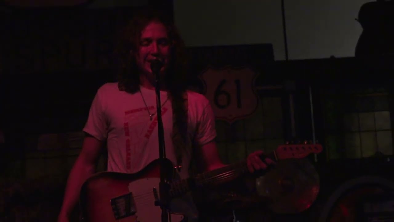 Bishop Gunn | Ain't It a Shame (Live 2016)