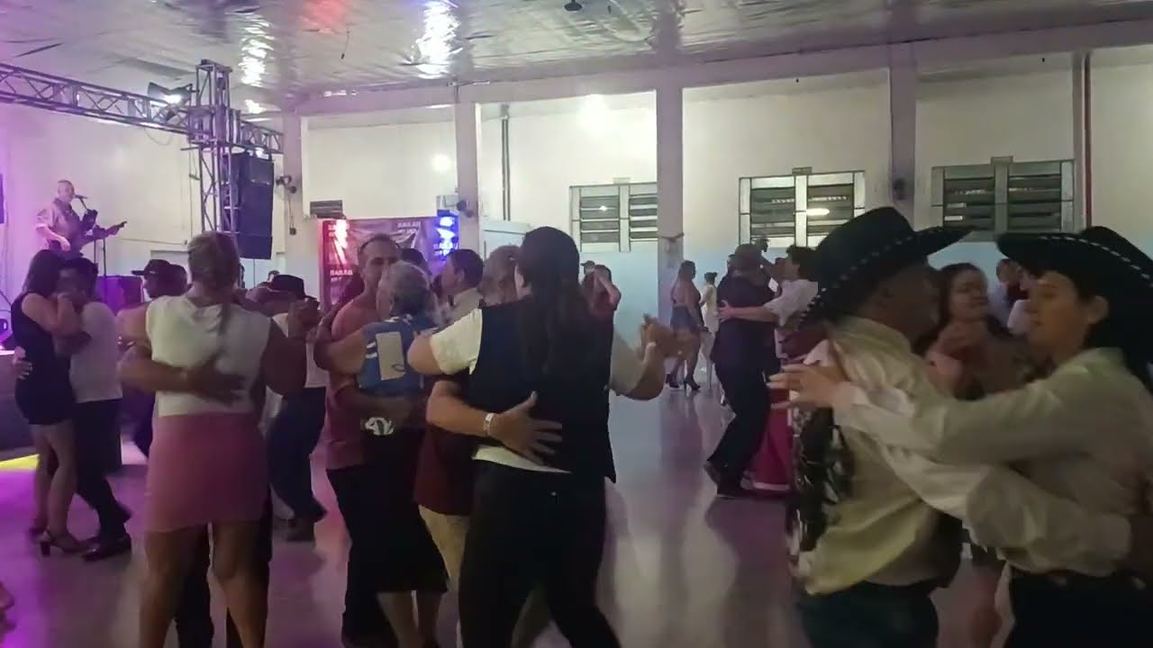 Divulgação Jean Lacerda cropo Vanerão no Bailão dos Piá 