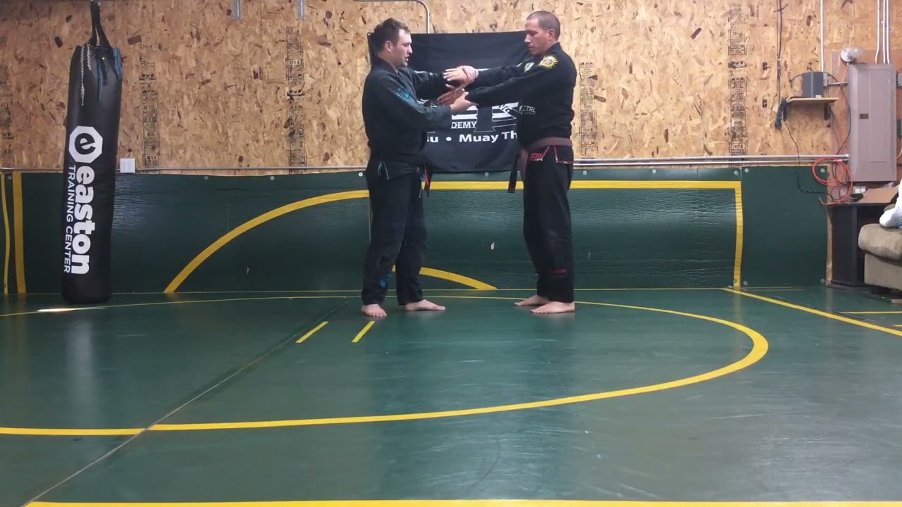 Horror Choke Defense from Behind