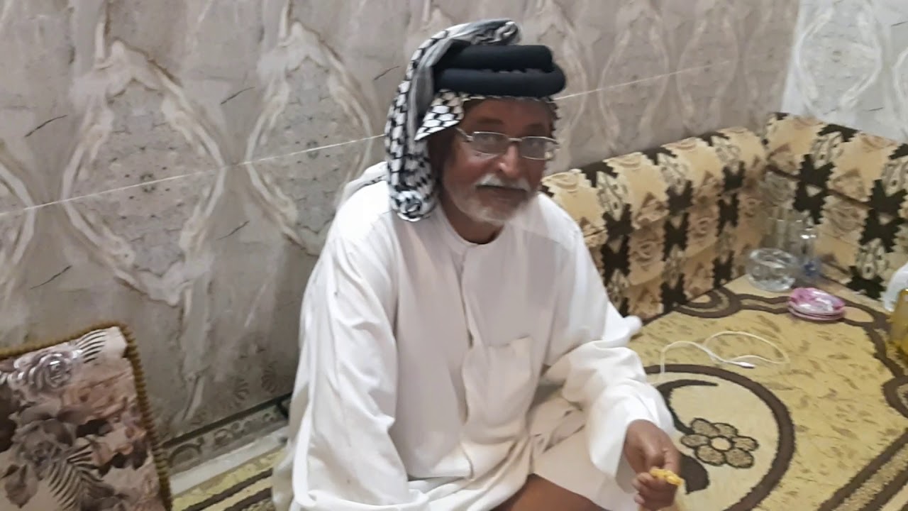 بدر ناصر طلب من مله حسن خريبط ان يكون العشه بيض وطماطه (ونعم من بني سعيد معازيب والله)