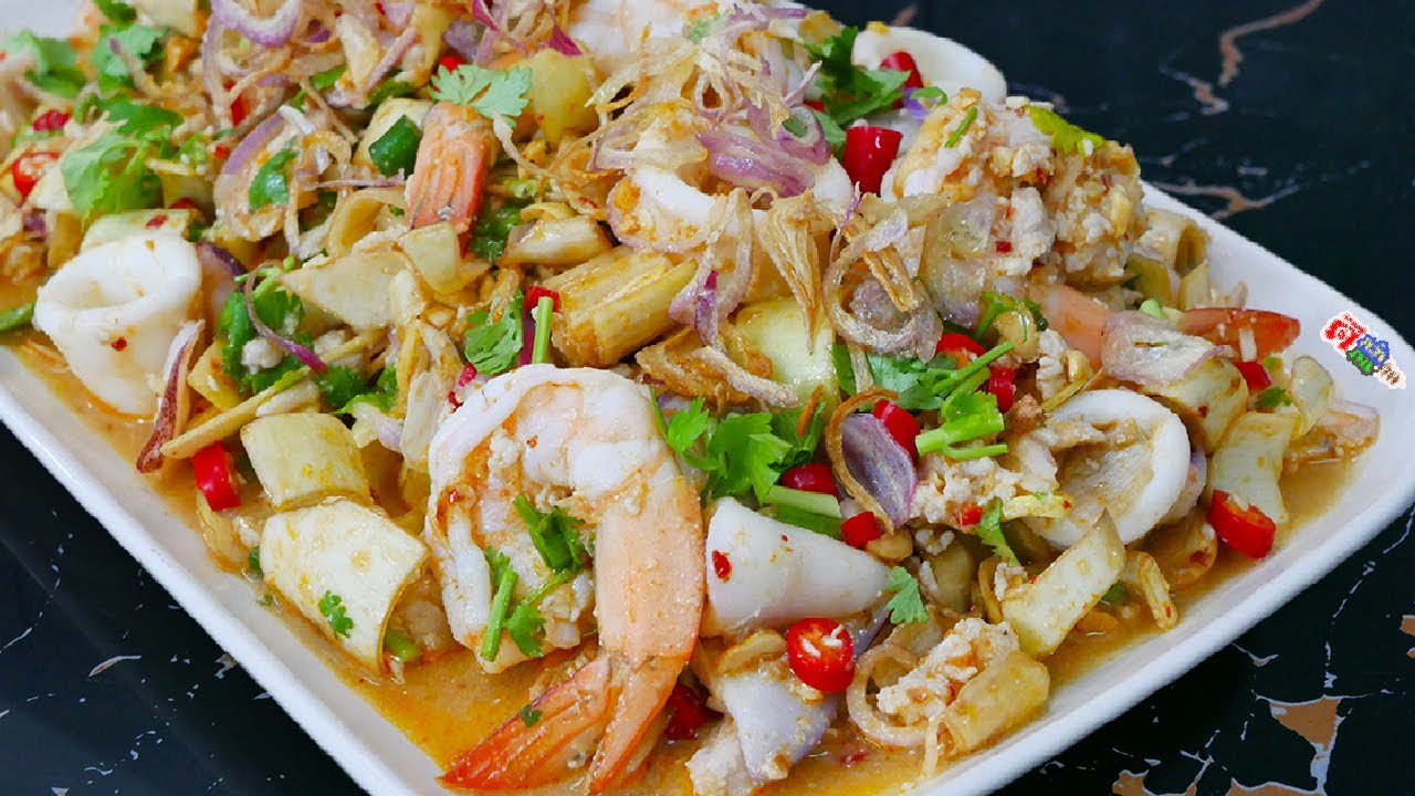 ยำหัวปลีสด เข้มข้นจัดจ้าน หัวปลีขาวเกินคาด เครื่องแน่นๆ จัดเต็ม