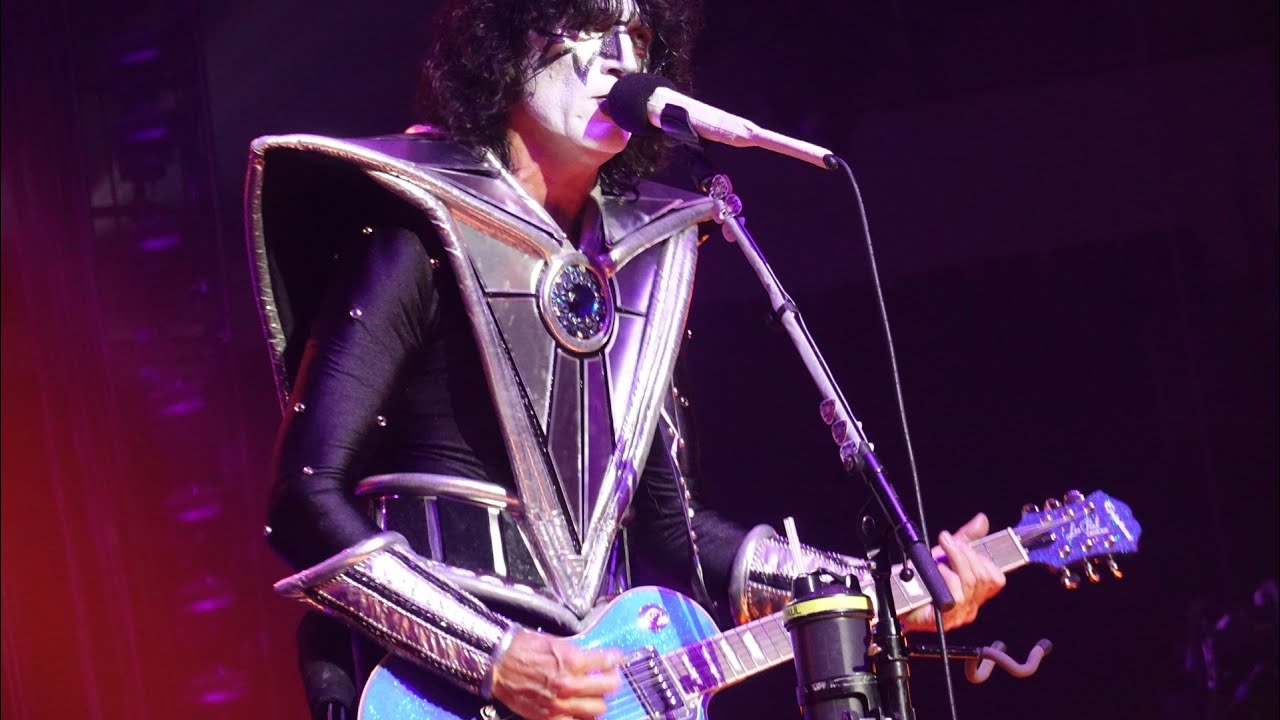 KISS Live 2019 🡆 I Was Made for Lovin' You 🡄 Sept 9 - Houston, TX