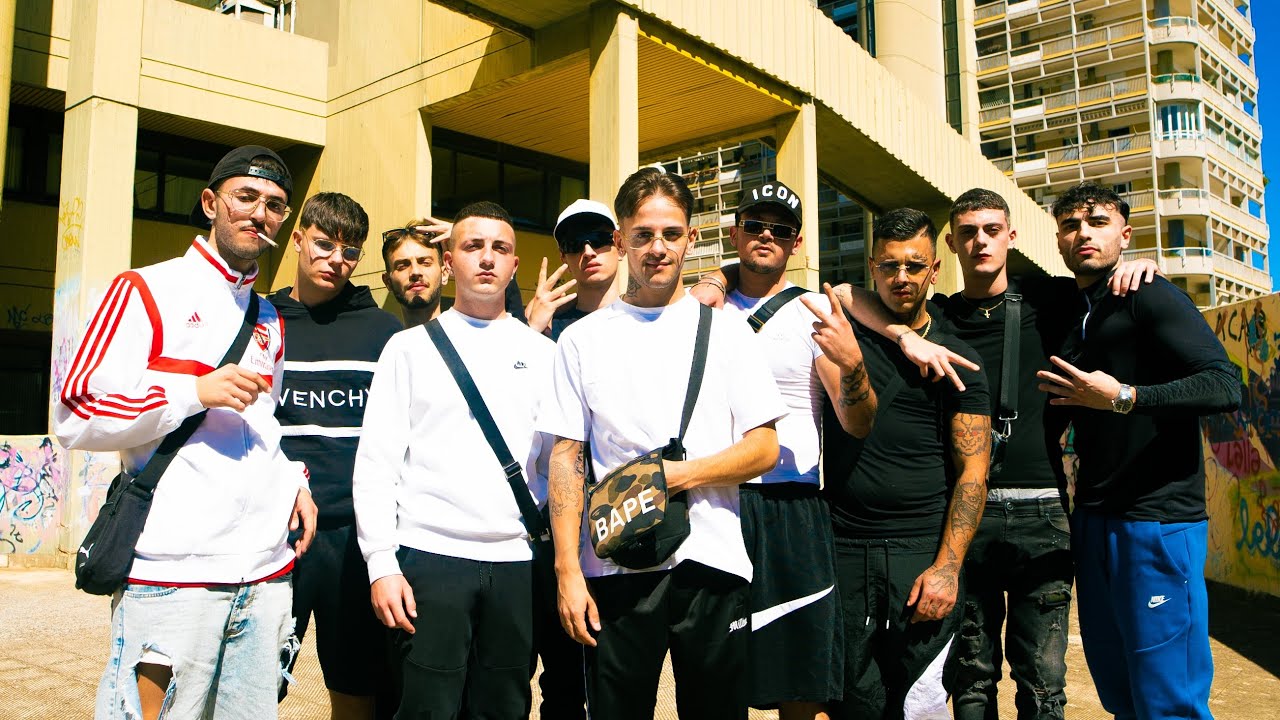 Carlo Bagli, Aj Aj, Marianø, Mando, Rrari dal Tacco, Dreko, Buar, Vito ski, Lil Parta - FUJE