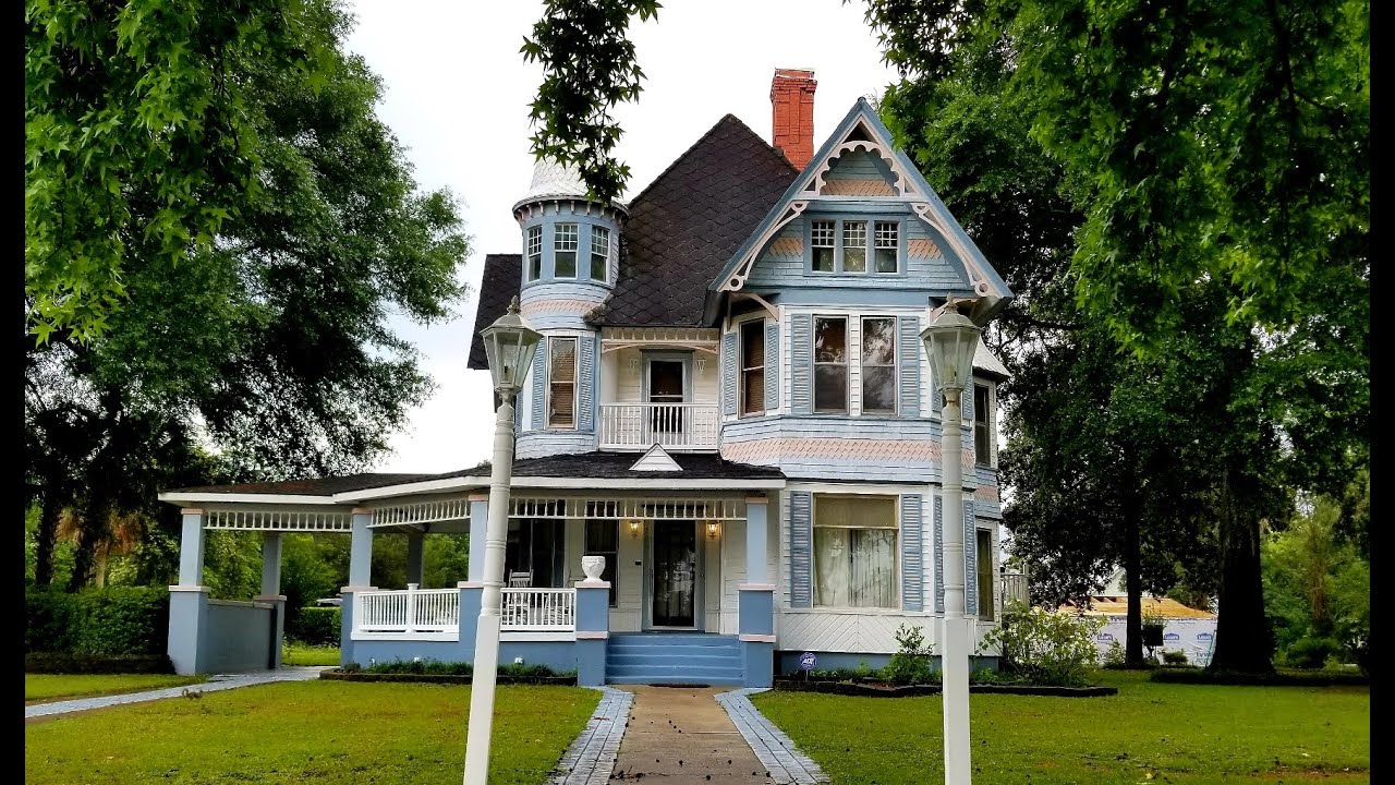 5/21/18 (Day 1) Trip to DeFuniak Springs, FL with Overview of Historic District; Victorian Houses