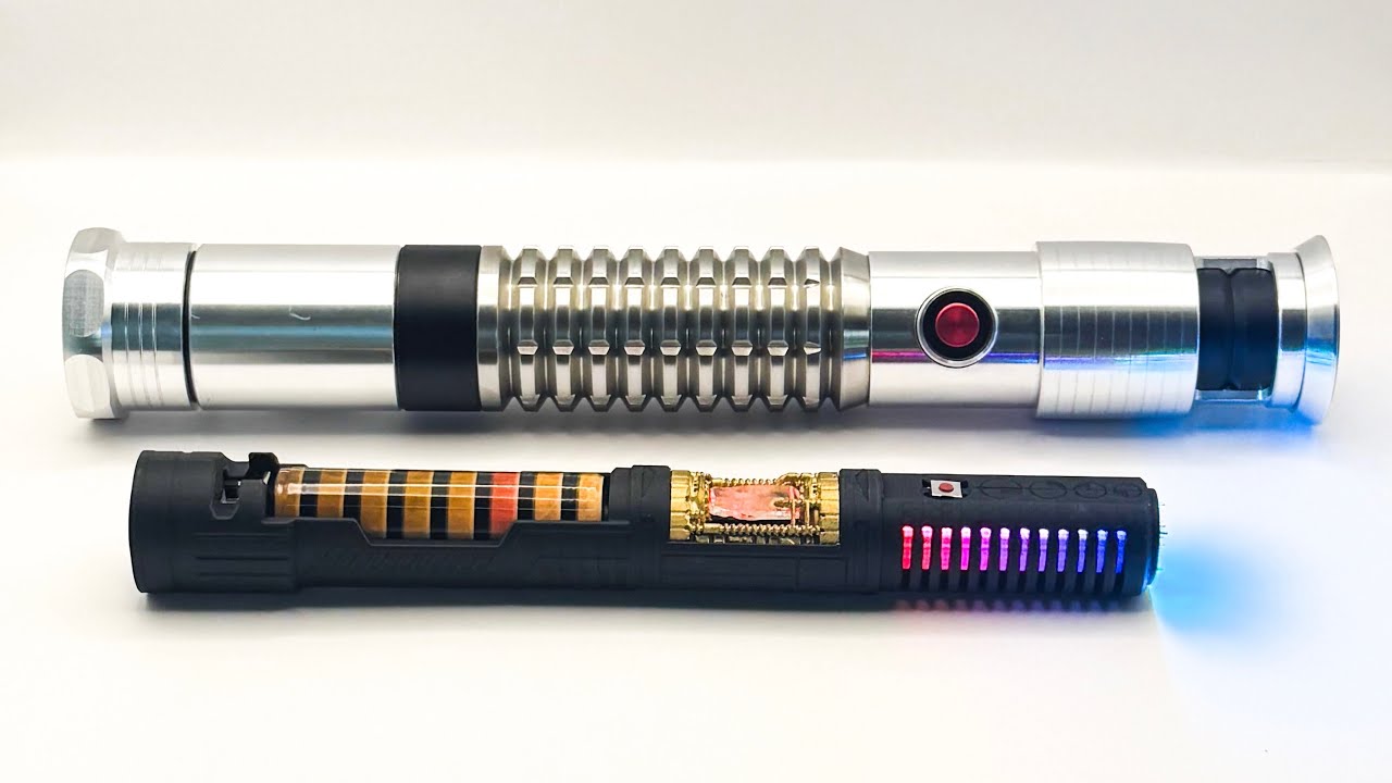 Laredo Sabers Knight DK install with proffie 3.9