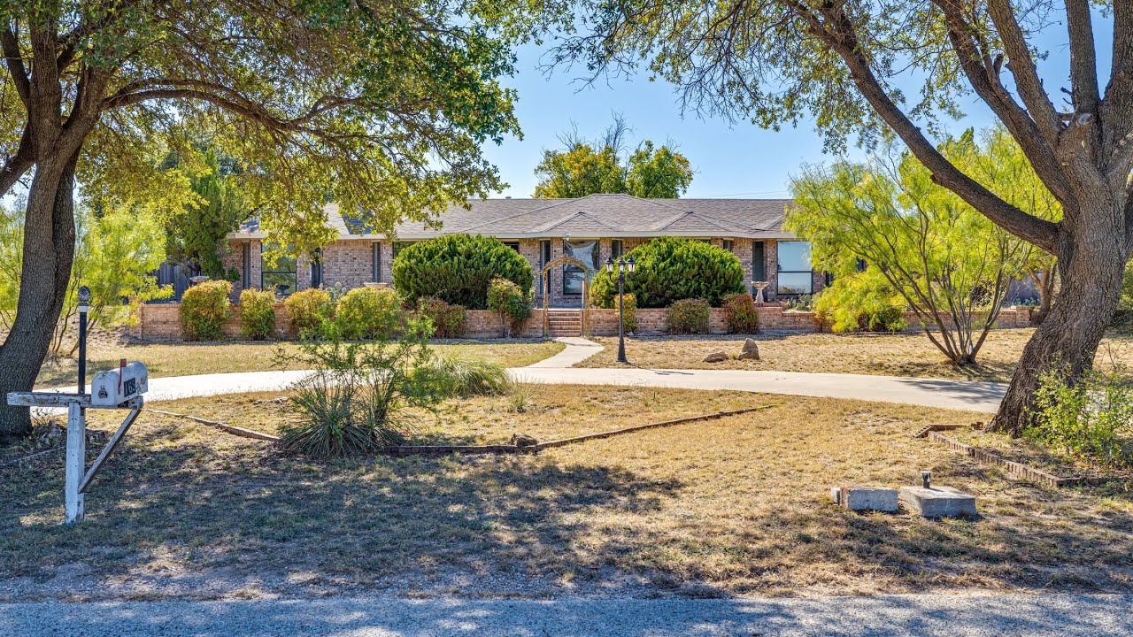 San Angelo Homes For Sale - 4 Bedroom Home in Highland Range