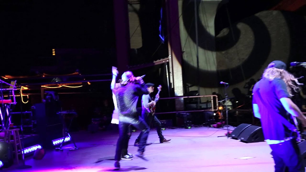 Carter and The Dirty Heads Performing @ Red Rocks