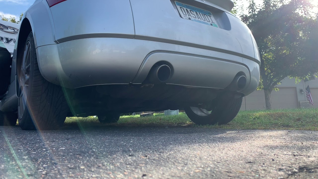 Audi TT 225 8N Cold Start (3” Downpipe, Cat Delete) Engine Revs, And Idle