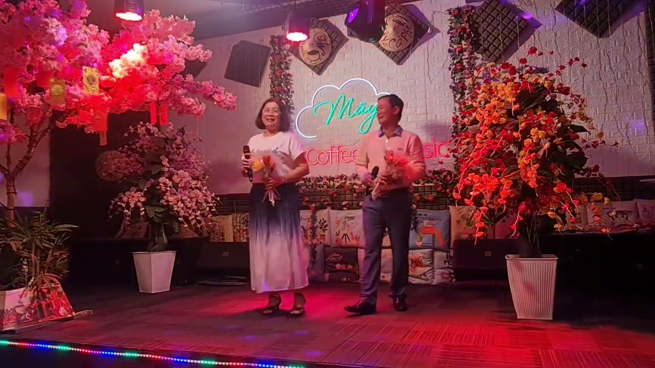 ĐA TẠ _ST: ANH VIỆT THU _TB : TÁM PHƯƠNG & NGUYỄN LỊA .