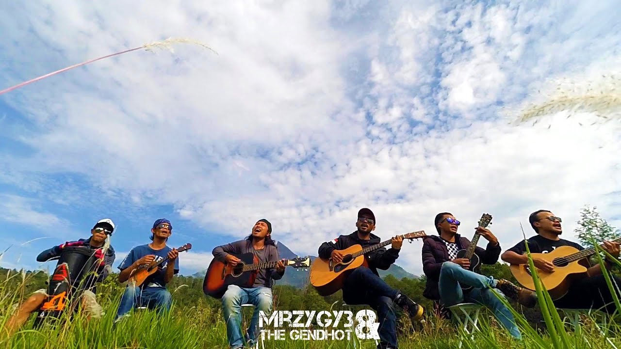 Pergilah Kasih Acoustic Pengamen Jos The Gendhot