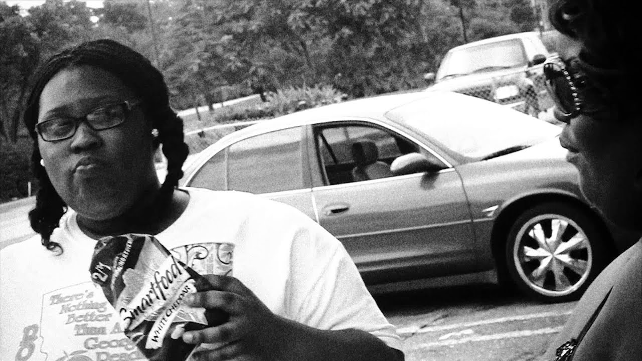 Been Getting Snacks (Nicki Minaj - Beez in the trap Parody) Directed by Willonius