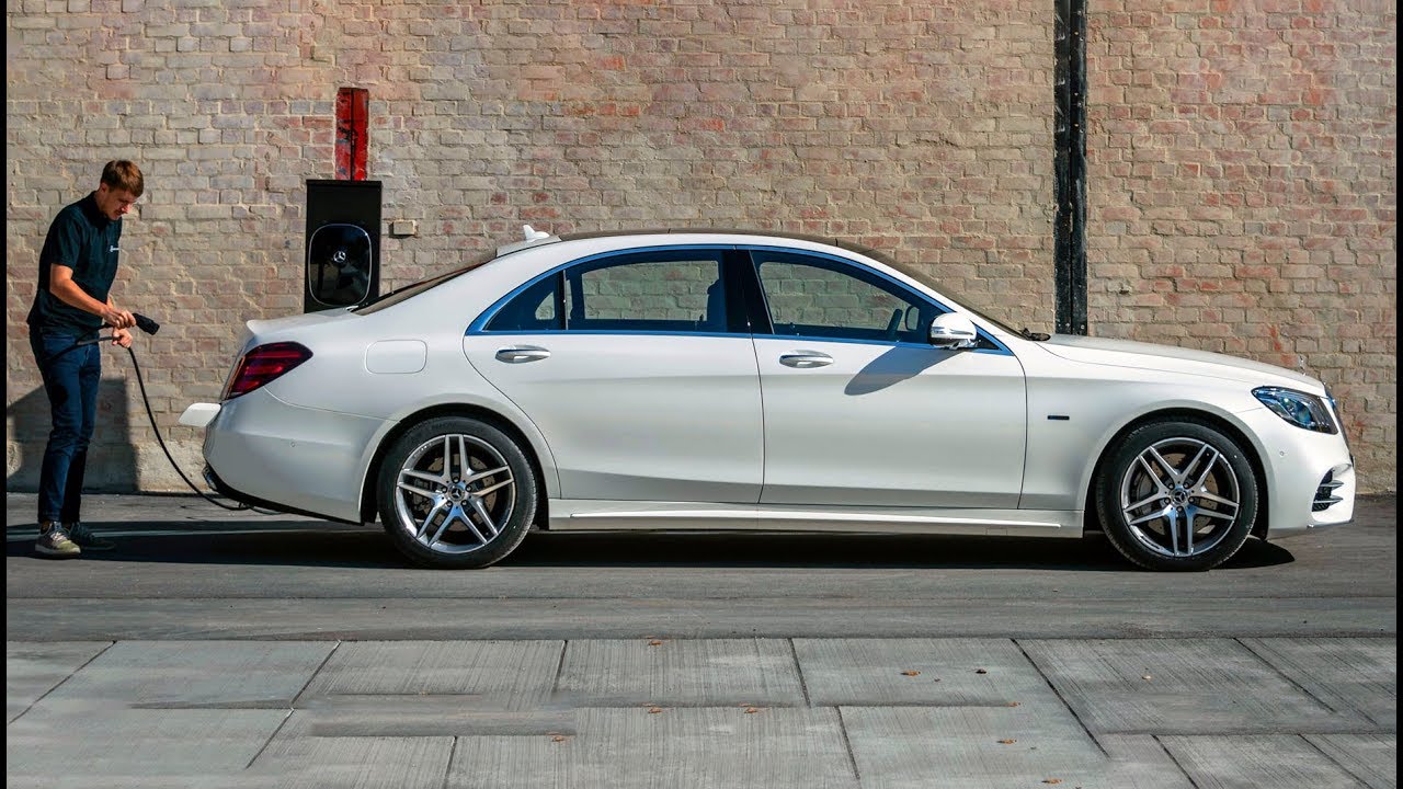 2019 Mercedes S 560 e v222 plug-in-hybrid - driven by EQ