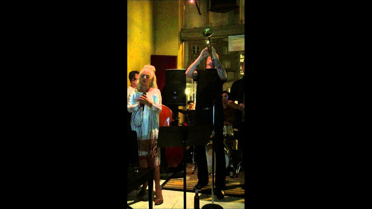 Lady Gaga & Brian Newman - La Vie En Rose - Live at Churchill Grounds 7/29/15