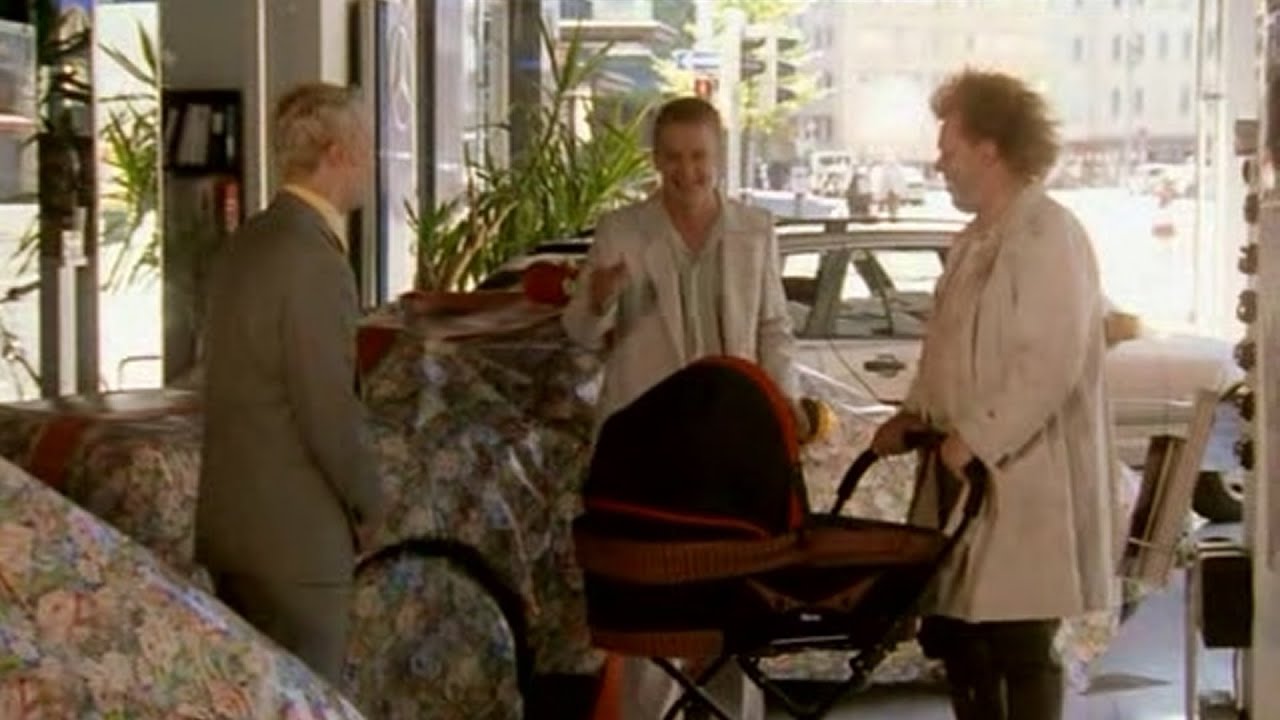 Uuno ja Peni autokaupassa