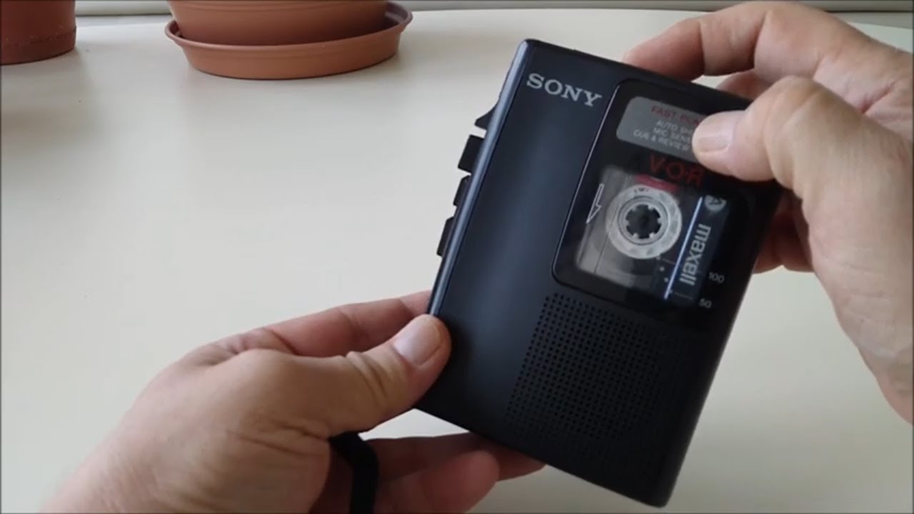 SONY PRESSMAN TCM - S64V (1992) | Portable Cassette Recorder