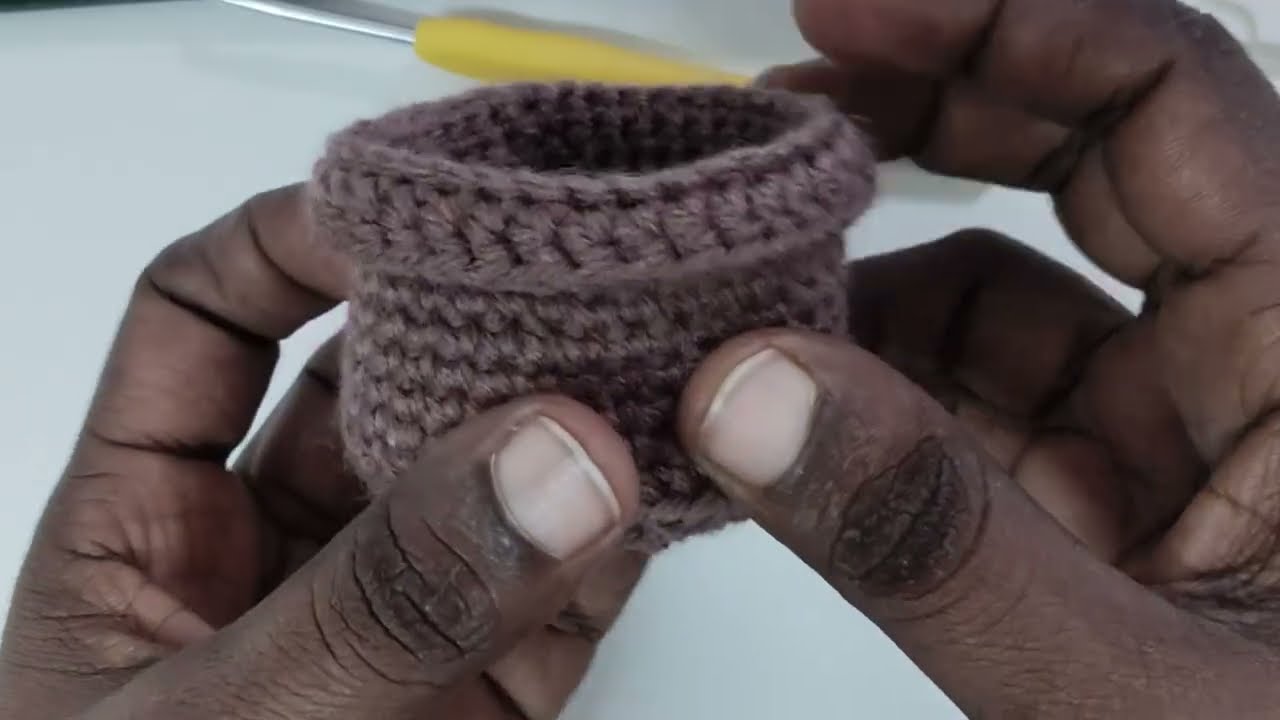 Flower 🌹 pot part 2/ crochet for beginners in Tamil 