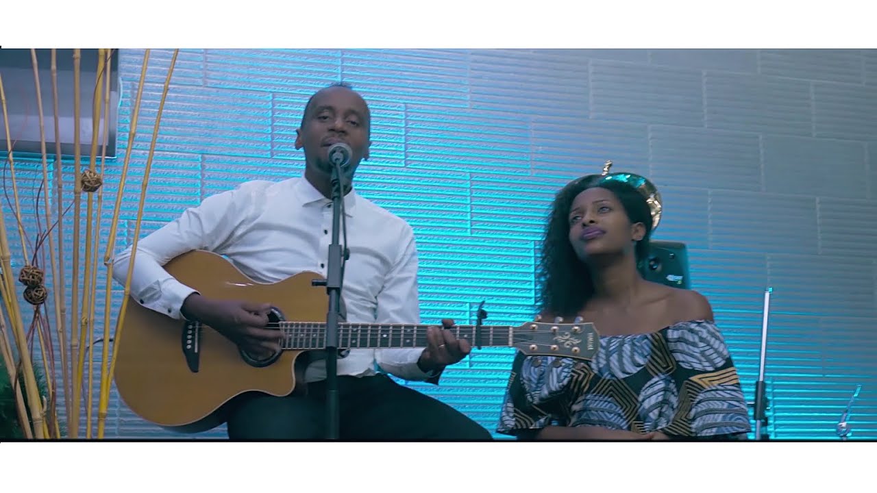 Didier Ntwali K & Color of Music Band - Mfite ubwuzu  (Official Video)