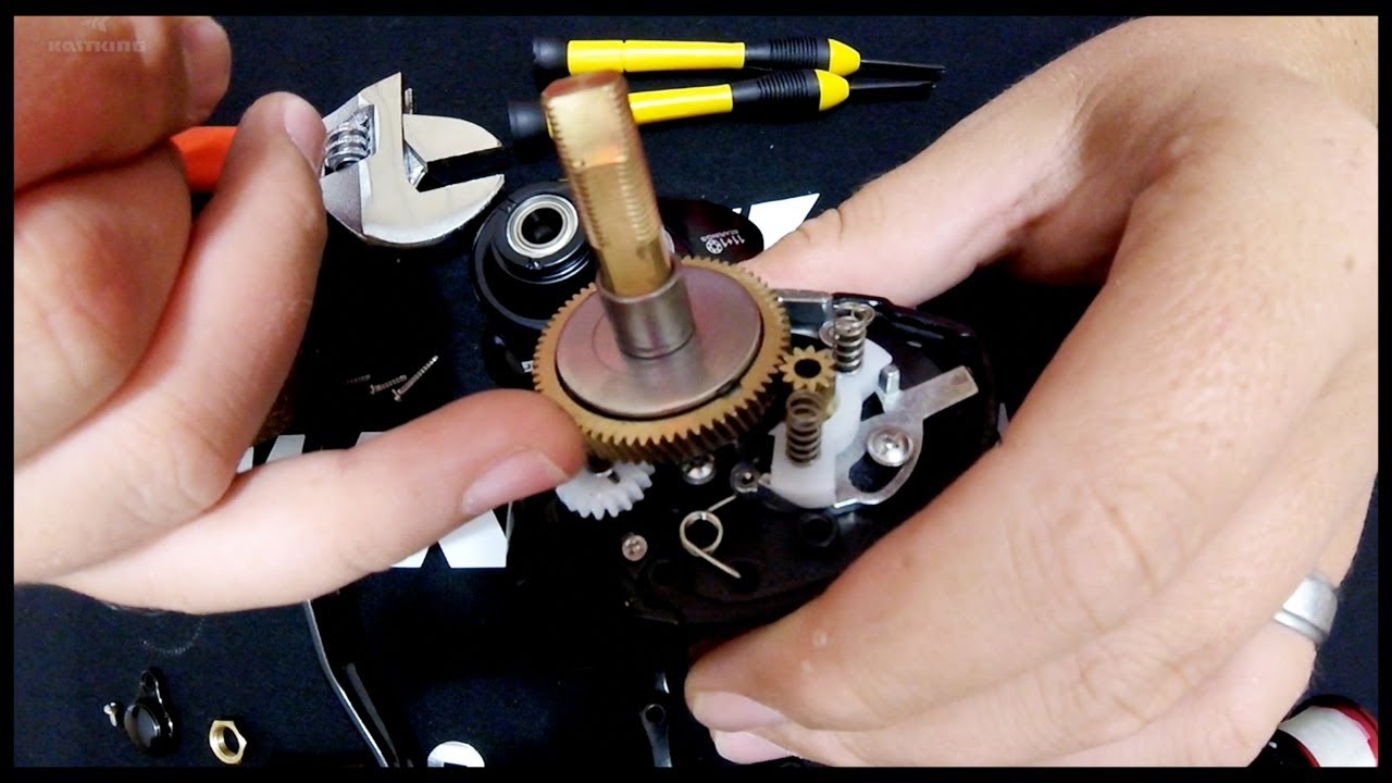 KastKing Spartacus Plus Baitcast Reel Teardown - What Does the Inside Look Like After Fishing?