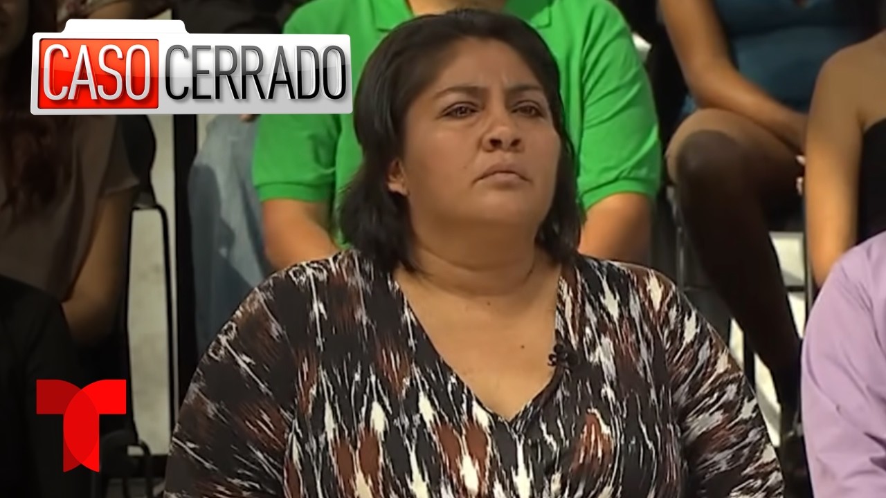 She gave her daughter to a 60-year-old man! 😨👧🏻👴🏻 | Caso Cerrado Complete Case | Telemundo English