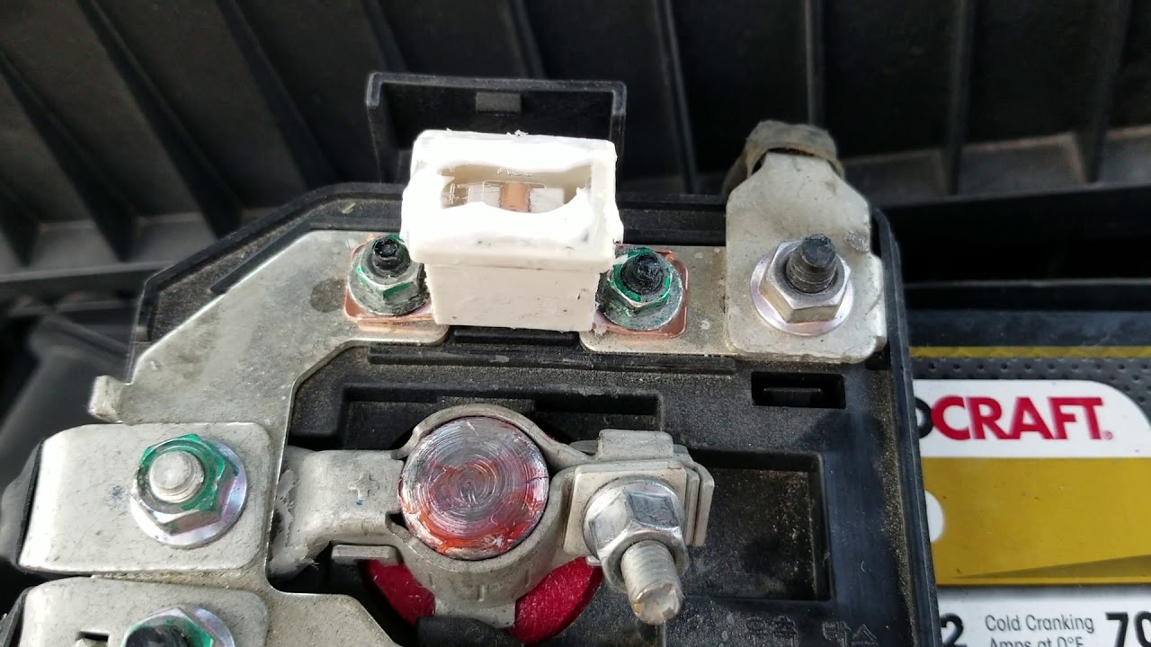 2011 Hyundai Veracruz electronics not working. How to fix.