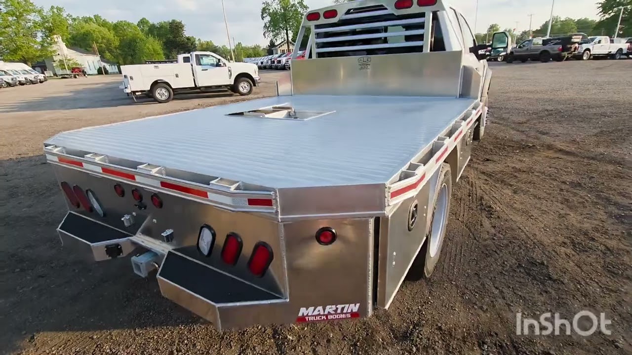 F-550 W/ Martin Sb Skirted Aluminum Flatbed