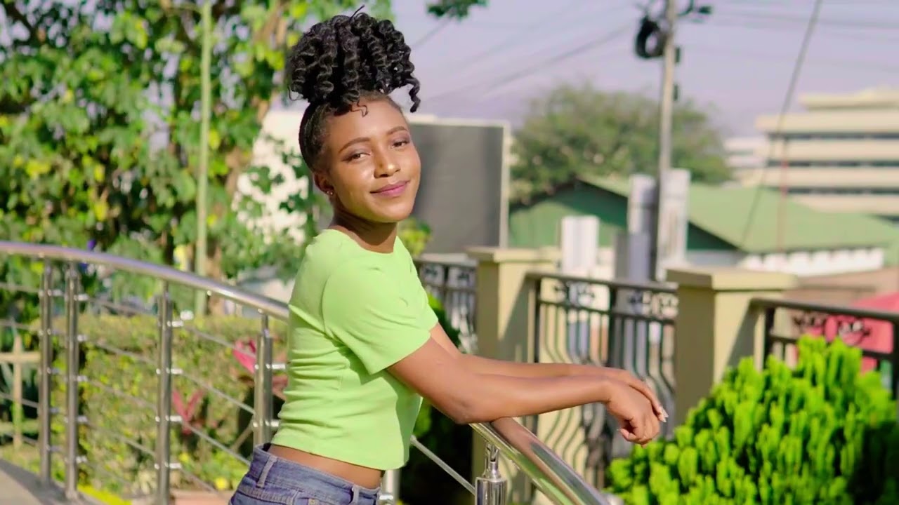 Mwale ft Abebu (Fresh Don) Akadzi Aku City Official Video Directed by Obiel (Unique Pictures)