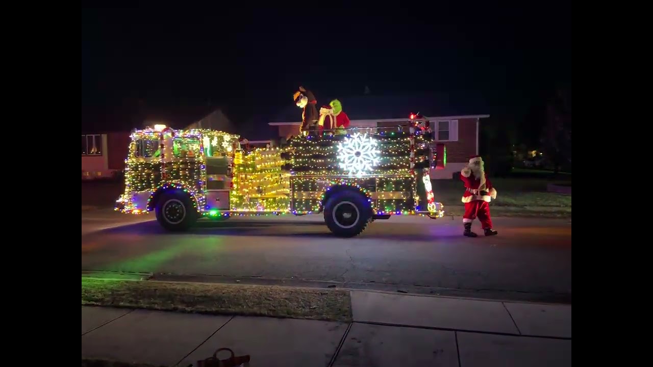 Santa arrives 12/21/2025 🎅🏻 