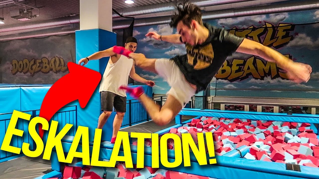 BEASTMODE IM TRAMPOLINPARK!! (Neue Tricks 😱)