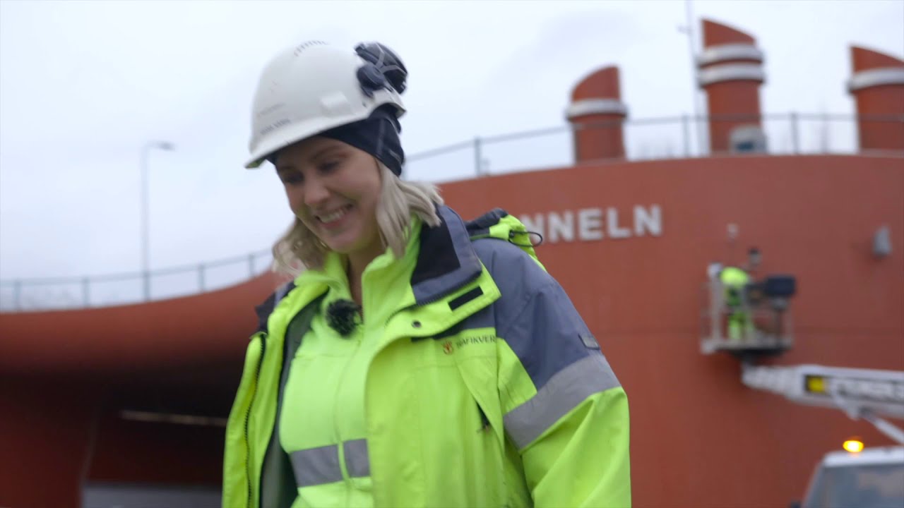 På väg till jobbet, del 10 – resan från plan till färdig Marieholmstunnel (syntolkad)