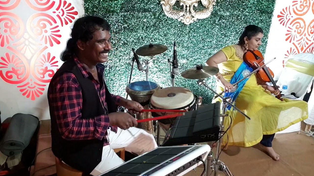 A R Rahman - Mash Up | Kandukondain | Nila Kaigoradhu | Anjali | Malargale | Violin Balambal