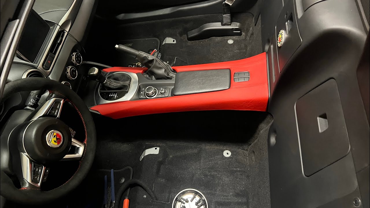 How to remove the center console in a Fiat 124 Spider/Mazda Miata ND