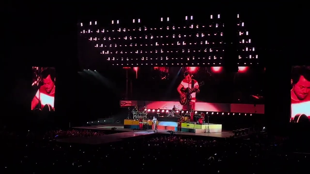 Harry Styles – Golden (Guadalajara, México@Arena VFG, 2022)
