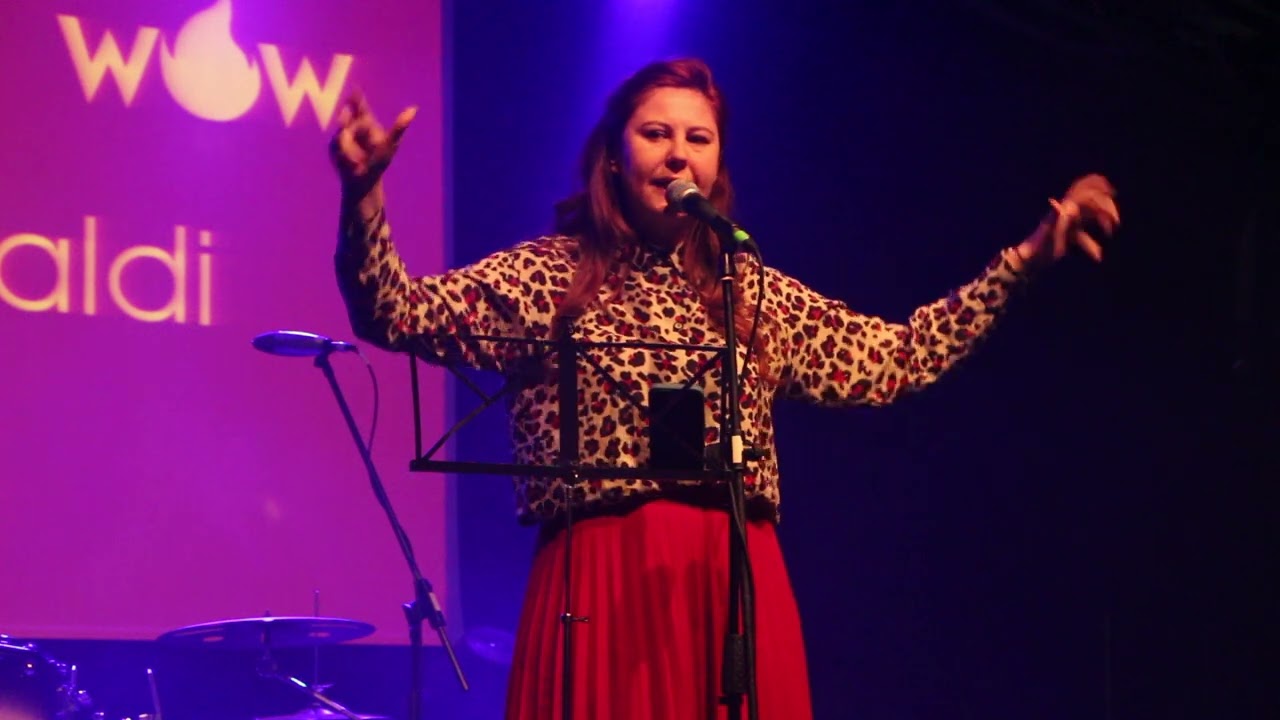 Chiara Araldi - Maledizione (Poetry Slam)