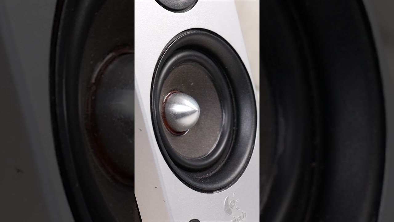 Logitech Z623 Z2300 Z560 X230 TEST