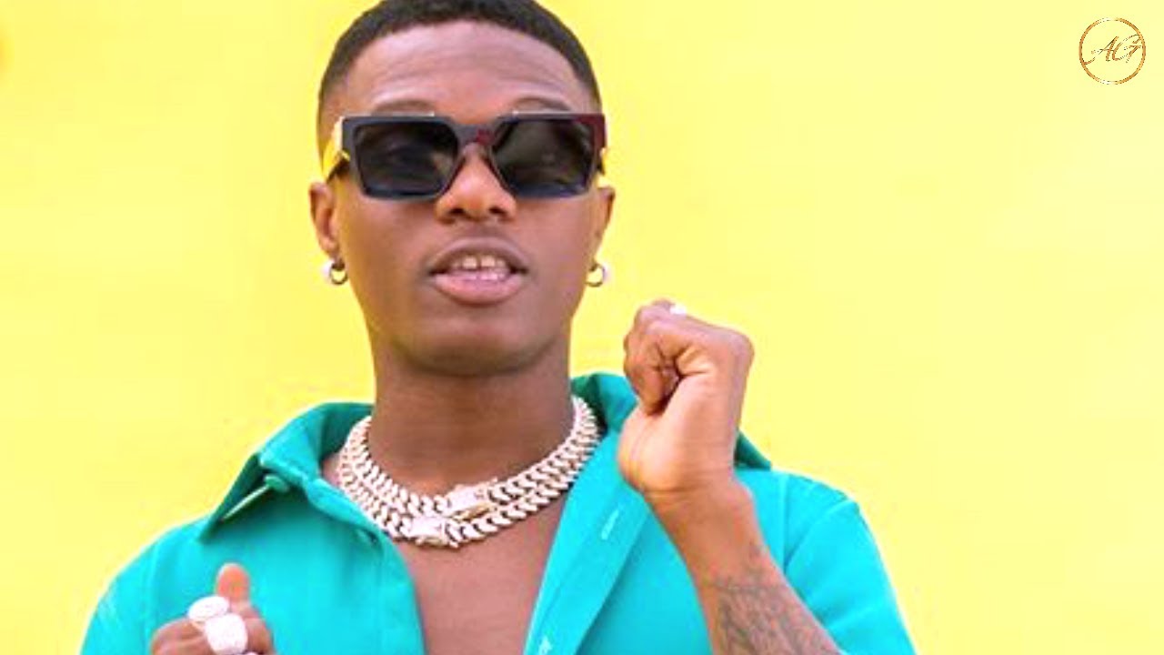 THIS IS HOW STAR BOY, WIZKID SPENDS HIS MILLIONS?