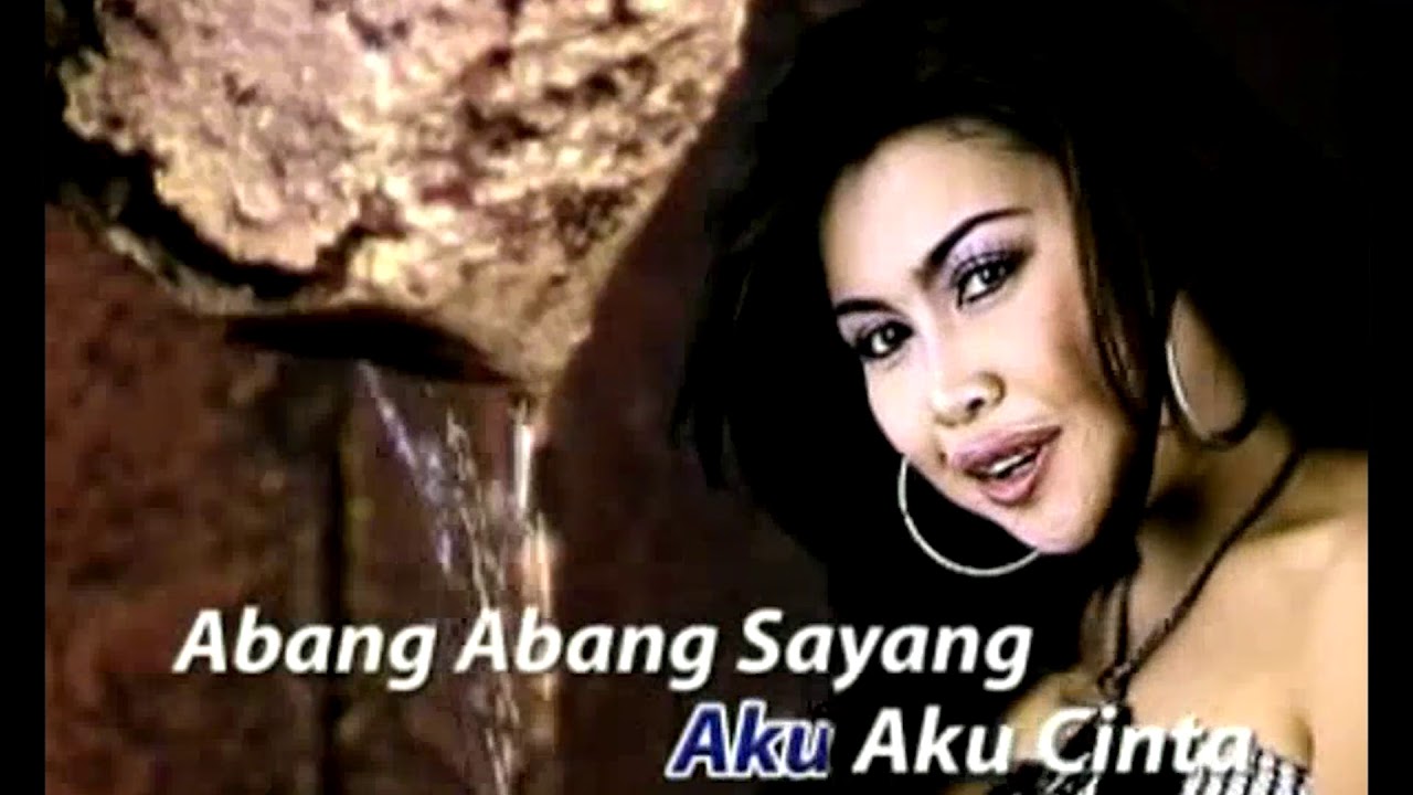 Hesty Dmara-Abang Sayang Disco House Dangdut