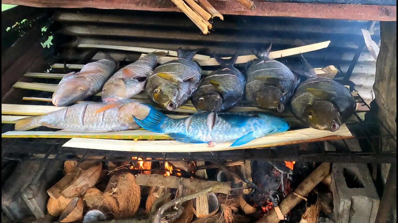 Kavula Tales - Episode 7 - How to Smoke Fish (Ika Vesa)