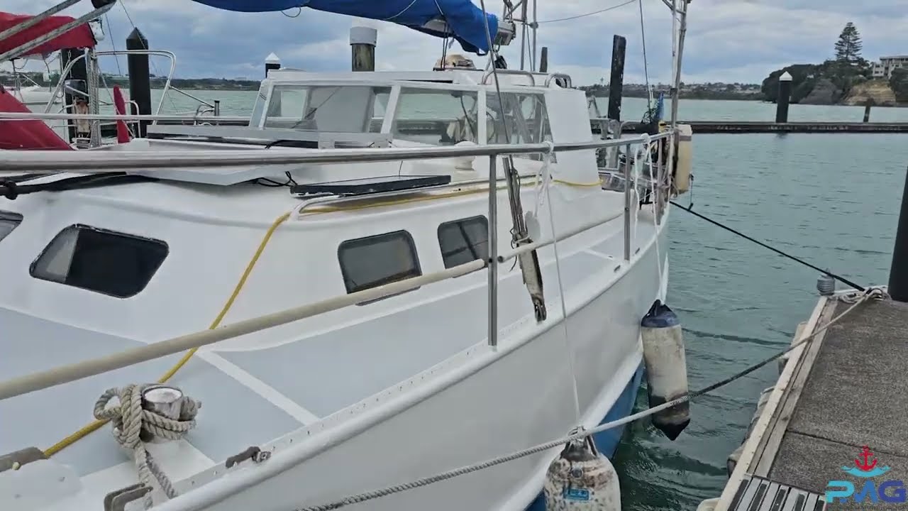 Moya is a 39ft Feltz Scorpion.